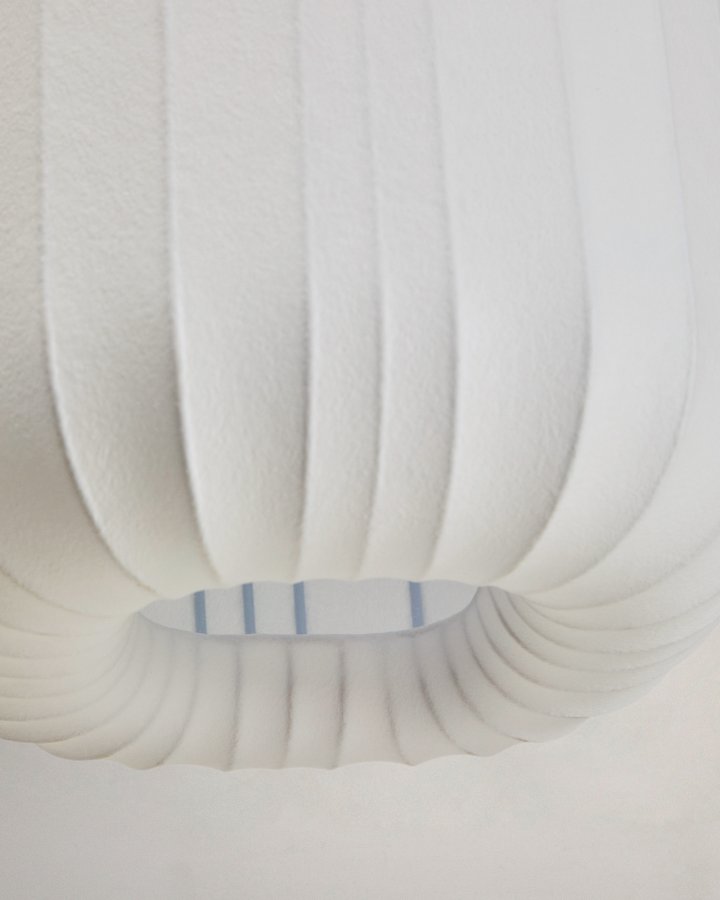 KAVE HOME Somar loftlampe - hvid syntetiske fibre og st�lst�nger (�30)