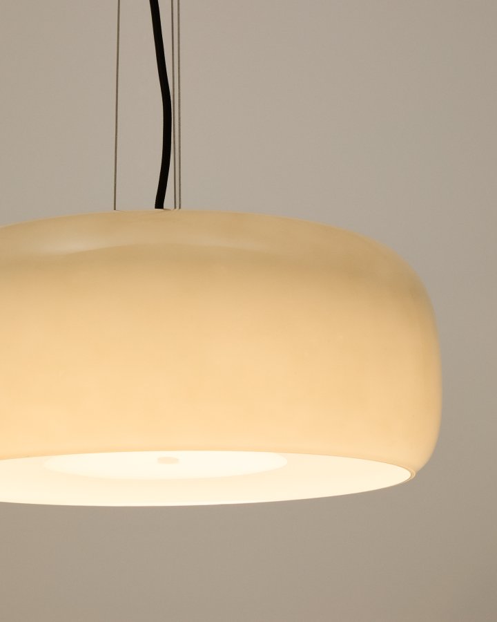 KAVE HOME Reig loftslampe, rund - lysegr� glas (�38)