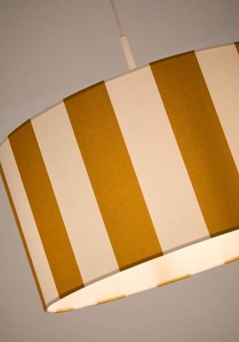 KAVE HOME Ciral taklampeskjerm for barn, rund - gule og hvite striper stoff (40)