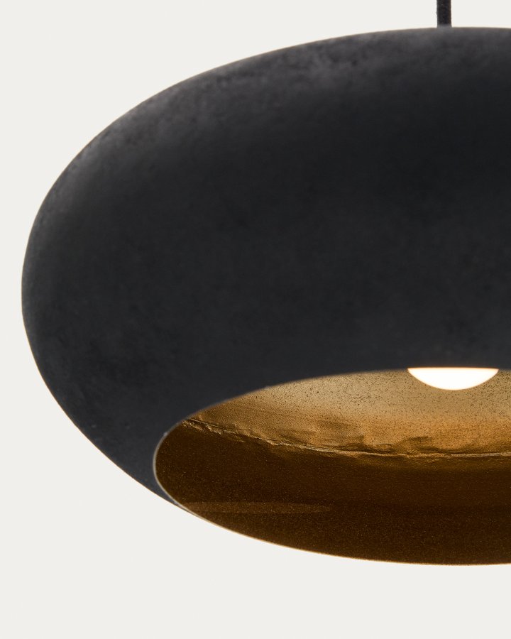 KAVE HOME Inda taklampe i metall i svart utfrelse, 30 cm