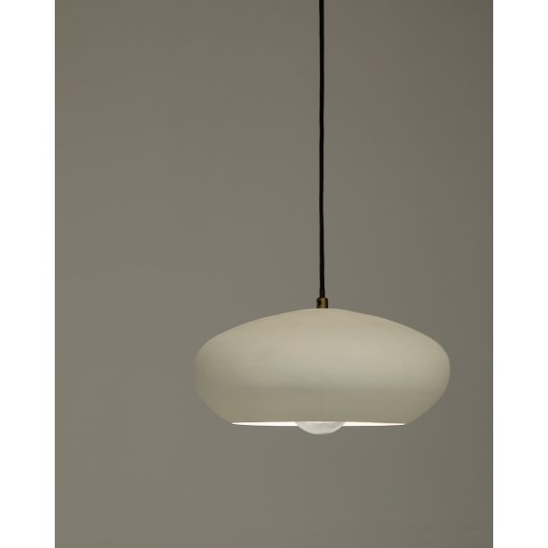 KAVE HOME Inda loftlampe, rund - hvid metal (�30) - KAVE HOME