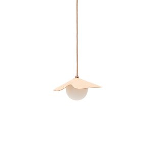 KAVE HOME Wilara loftlampe - 1 hvid r�get glaskugle og egetr�sfiner