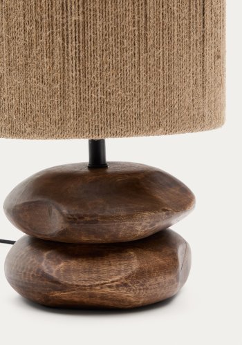 KAVE HOME Kor bordlampe laget av jute og akasietre i mrk utfrelse
