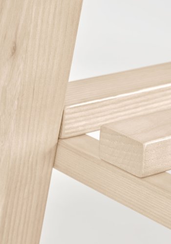 KAVE HOME Maralis klesstativ for barn, med hylle - naturlig ask (148x50) 