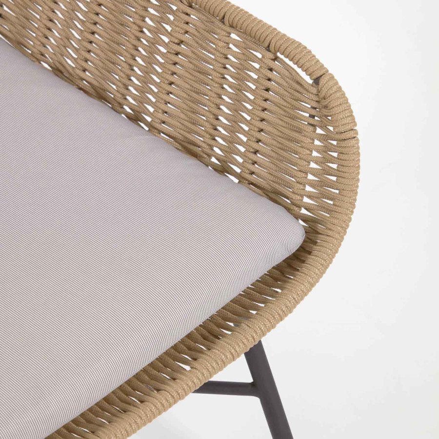 KAVE HOME Abeli lenestol, med stoffpute - beige tau og stl