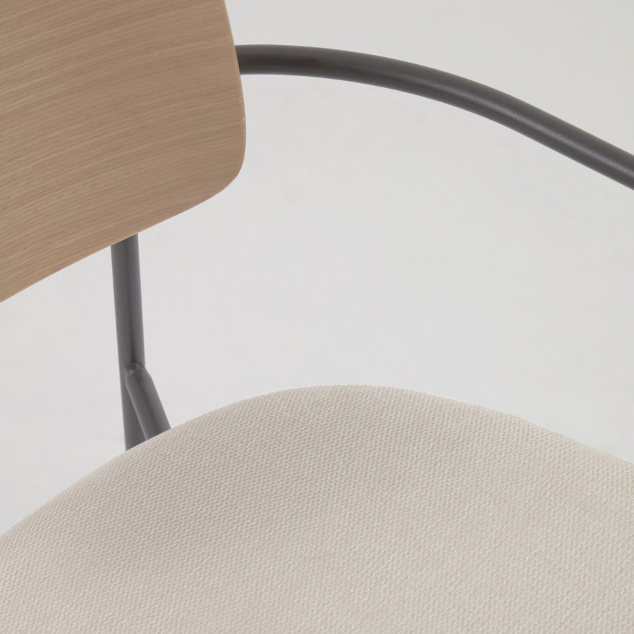 KAVE HOME Maureen spisebordsstol, m. armln - natur egetrsfiner, stof og sort metal