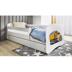 Babydreams juniorseng med lastbil, m. madras, sengehest og skuffe - hvid laminat (140x70)