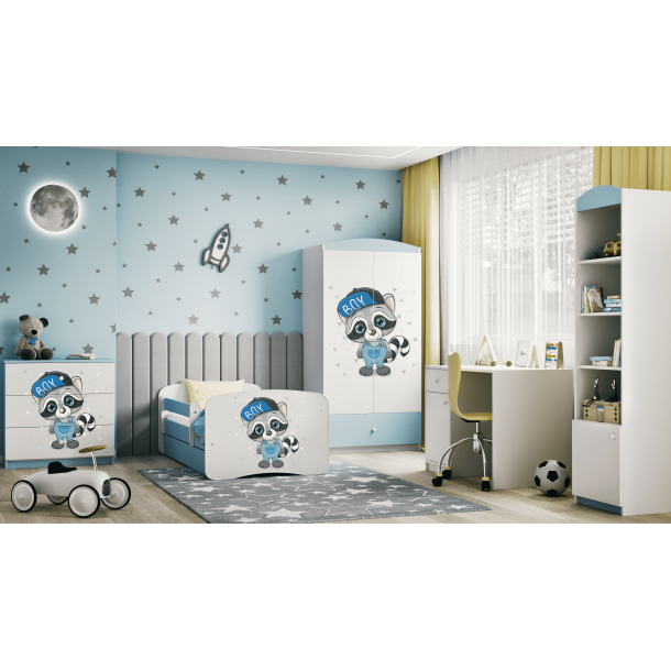 Babydreams juniorseng med vaskebjrn, m. madras, sengehest og skuffe - hvid og bl laminat (160x80)