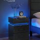 Vasagle LET630T56 Natbord med LED-belysning, Sidebord, Natbordskab, Sofabord, Justerbare farver, 3 skuffer, Sovev�relse, Moderne, 35 x 40 x 55 cm, Sort med tr�struktur