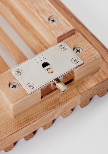 KAVE HOME Beyla reol, m. 3 drer - naturlig eikefiner og eiketre (H: 170cm x 42,5cm x 84,5cm)