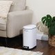 SONGMICS Slim papperskorg, 10L pedalk&auml;rl, st�l, uttagbar innerhink, l�ngsamt st&auml;ngande, f&ouml;r tr�nga utrymmen, vit LTB10WT