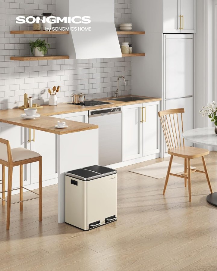 SONGMICS K&ouml;kssoptunna, 2 x 15 l dubbelk&auml;rl f&ouml;r �tervinning och avfall, pedalk&auml;rl, 15 foder ing�r, innerk&auml;rl, mjukst&auml;ngande f&ouml;r sm� familjer, st�l, sandbeige och bl&auml;cksvart LTB30A02