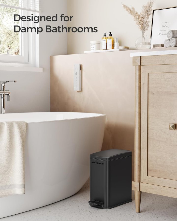 SONGMICS Badrumspapperskorg, 1,3 gallon liten papperskorg med lock, smal f&ouml;r sm� utrymmen, papperskorg i rostfritt st�l, mjukst&auml;ngande, svart ULTB560B05