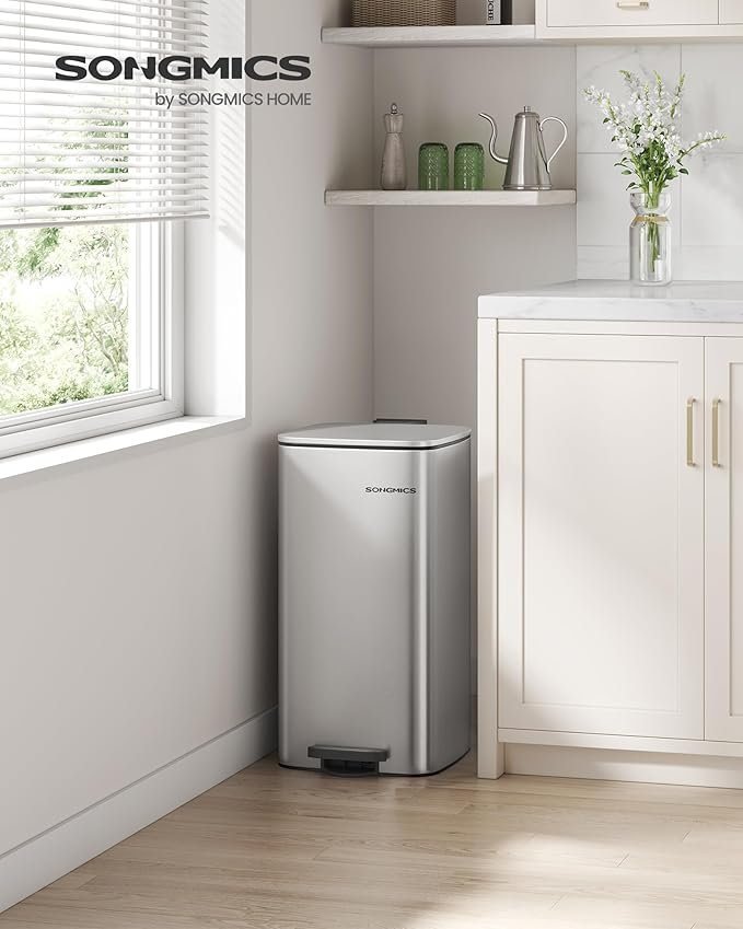 SONGMICS LTB593E01 30 liters pedalhink i st�l med innerhink, mjukst&auml;ngning och &ouml;ppningsgrepp, metallic silver LTB593E01