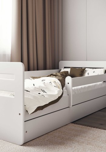 Tomi juniorseng, med madrass, sengehest, skuff - hvit sponplate og MDF (180x80)