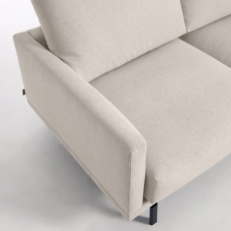 KAVE HOME Galene 4-seters sofa - beige resirkulerte fibre og jern