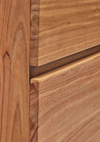 KAVE HOME Uxue h�j sk�nk, m. 4 l�ger og 4 hylder - akacietr� med bleget finish og sort st�l