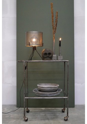 TRADEMARK LIVING rund bordlampe - jern med klar lakk ( 25)