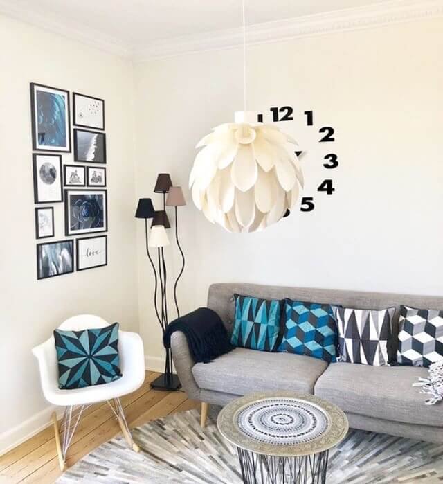 KARE DESIGN Fleksibel Mokka Cinque gulvlampe - flerfarget stoff og stl