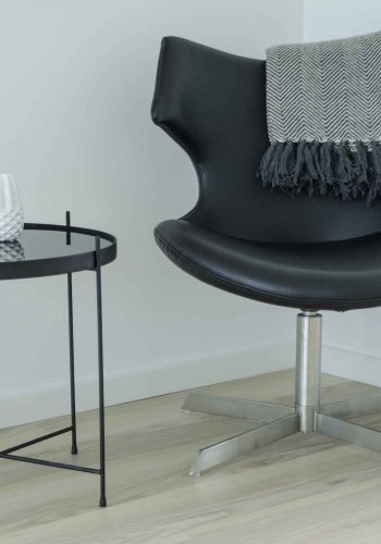 HOUSE NORDIC Venezia hjrnebord - glassbordplate og sort stl, rundt ( 48)