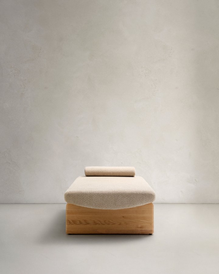 KAVE HOME Topaz divan, m. pute - beige chenille og naturlig asketre (200x80)