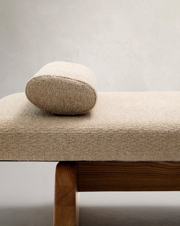 KAVE HOME Topaz divan, m. pute - beige chenille og naturlig asketre (200x80)