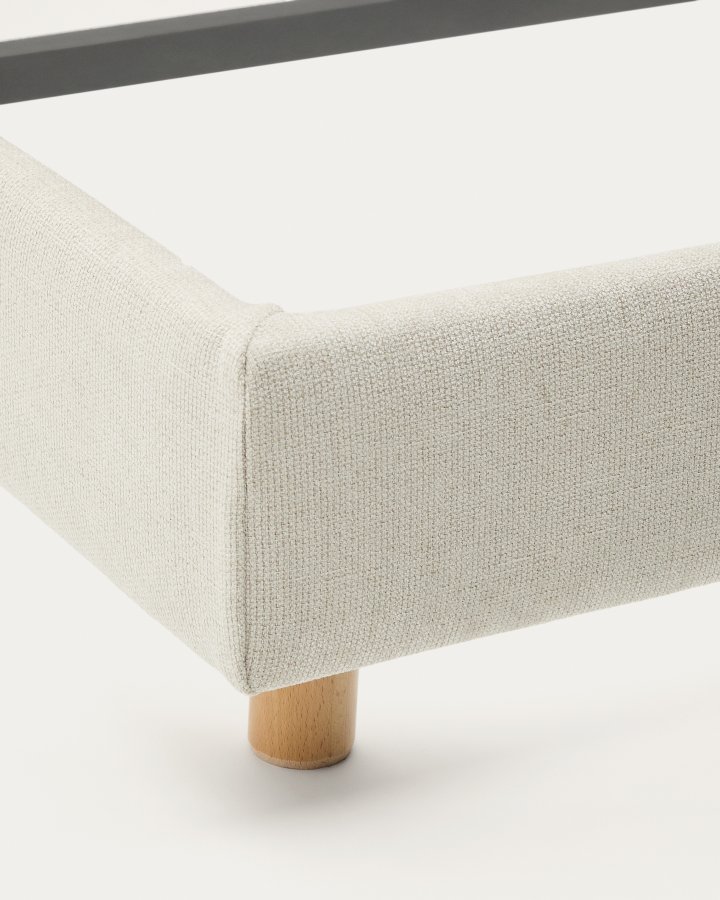 KAVE HOME Perle chenille Valma seng med avtakbart trekk og ben i heltre bk til seng p 180 x 200 cm
