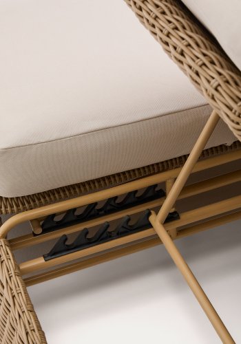 KAVE HOME Meria dobbel solseng i syntetisk rotting med ben i FSC 100 % heltre akasie