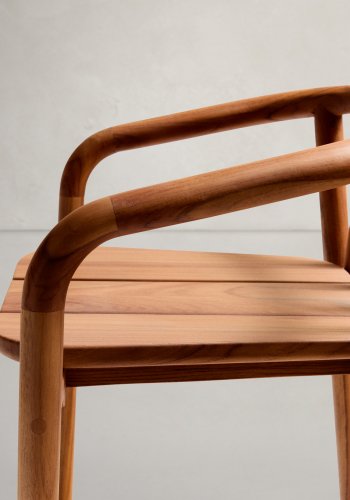 KAVE HOME Turqueta utekrakk laget av FSC 100 % heltre teak, hyde 65 cm