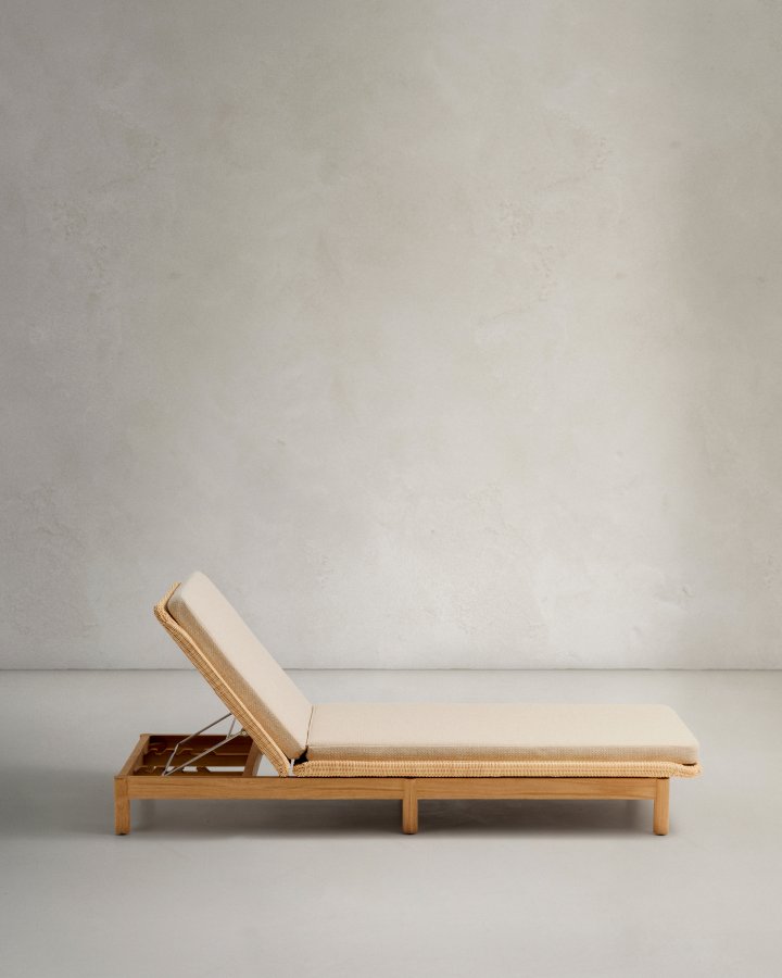 KAVE HOME Galea solstol i FSC 100 % heltre teak og syntetisk rotting