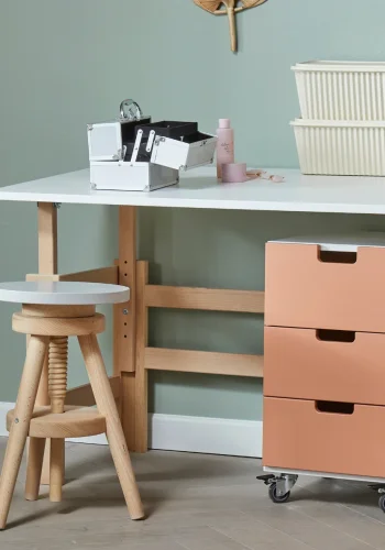 Manis-H St�llbart skrivbord med bokram 140 cm - Skrivbord 140 cm: 60/80x140x65cm