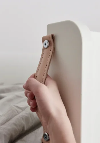 Manis-H&nbsp;Frigg K�jeseng seng med classic sengehest - 200 cm&nbsp;-&nbsp;90x200