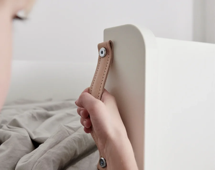 Manis-H&nbsp;Frigg K�jeseng seng med classic sengehest - 200 cm&nbsp;-&nbsp;90x200