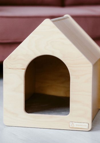 ANIMOOD Rico hundehus, med velurpute, rektangulr - naturlig kryssfiner (65x56)