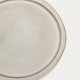 KAVE HOME Coval flat plate, rund - beige keramikk (28)