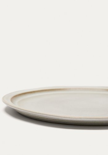KAVE HOME Coval flat plate, rund - beige keramikk (28)