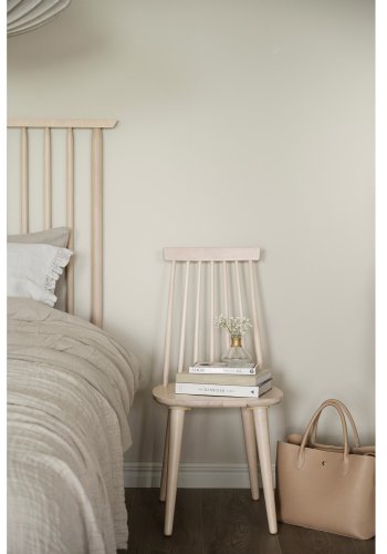 ROWICO Riggins sengegavl - hvitpigmentert eik og metall (B:194)