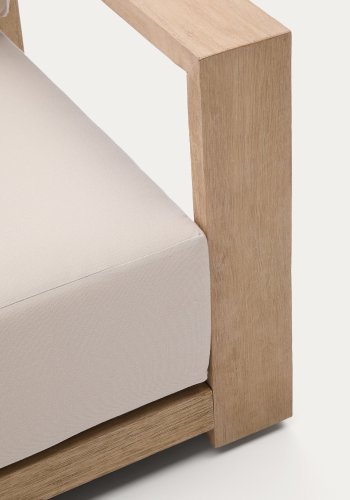 KAVE HOME Ambra lenestol i heltre akasie med en lys finish