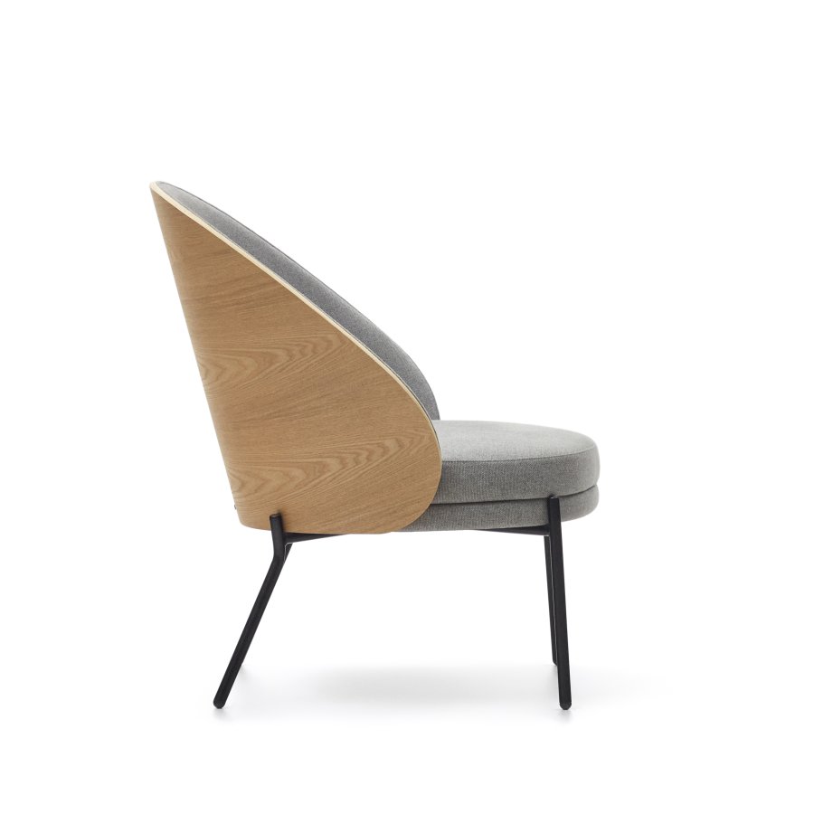 KAVE HOME Eamy lenestol - lysegrt stoff, finér i naturlig ask og sort stl