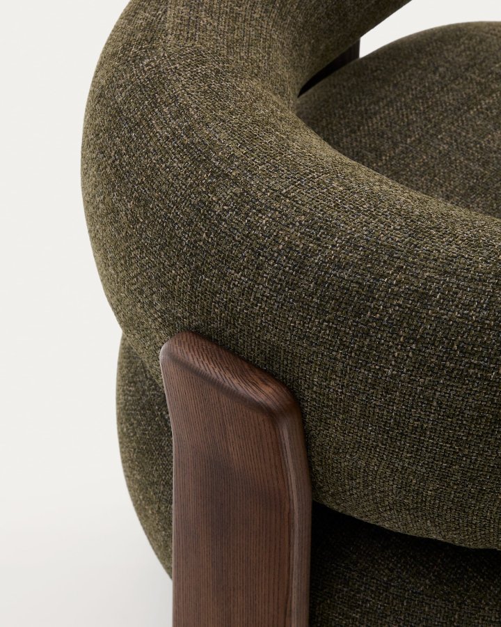 KAVE HOME Granitt lenestol, med armlener - granittgrnn chenille og valntt finish asketre