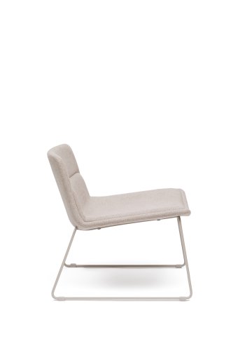 KAVE HOME Zahara beige lenestol og stl i beige utfrelse, 100 % FSC