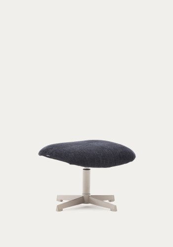 KAVE HOME Teryl bl chenille fotsttte med grlakkert metall, FSC 100%.