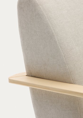 KAVE HOME Meghan lenestol i perlemor chenille og med heltre bk i naturlig utfrelse FSC Mix Cr