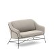 KAVE HOME Brida 2-manns sofa - beige stoff og sort stl