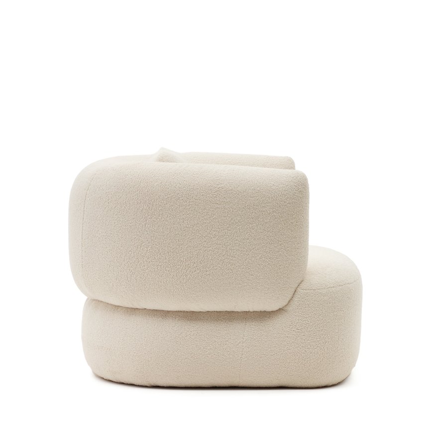 KAVE HOME Martina lenestol, med armlener og pute - off-white bouclé