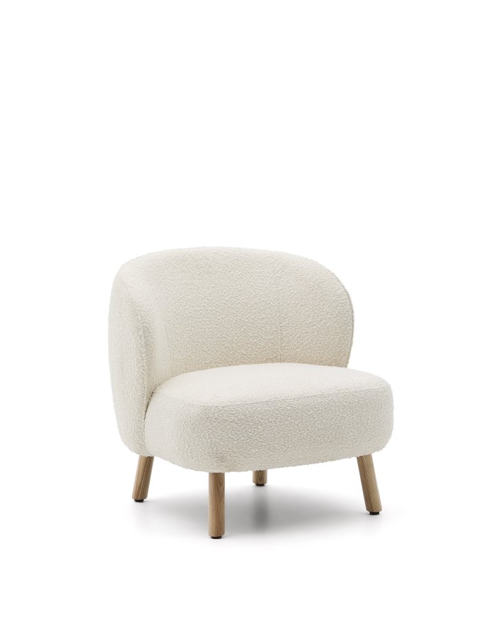 KAVE HOME Ulit lenestol - hvitt boucléstoff og naturlig bketre