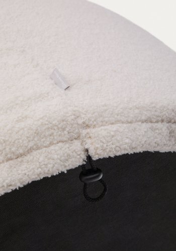 KAVE HOME Kaeli fotsttte, m. avtagbart deksel, rund - krem ​​resirkulert bouclé (90)
