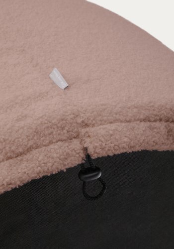 KAVE HOME Kaeli fotskammeltrekk i rosa boucl 60 cm