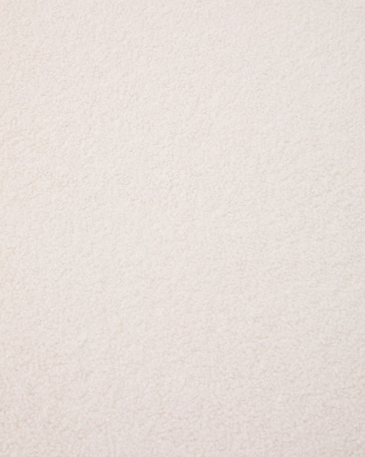 KAVE HOME Kaeli fotskammeltrekk i ecru boucl 90 cm