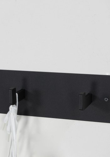 SPINDER DESIGN rektangulr Leatherman knaggrekke, m. 3 kroker - sort stl